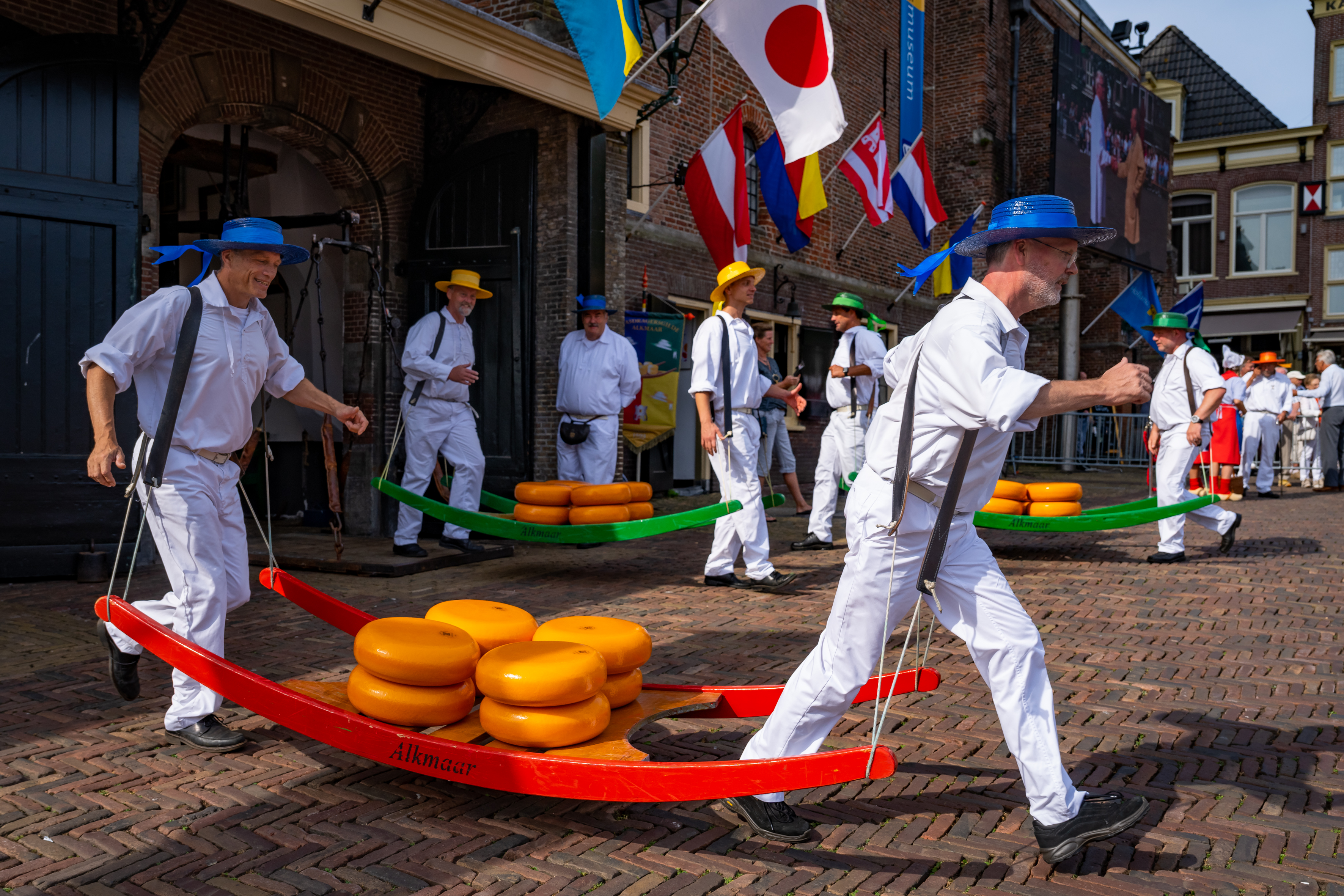 Veems in actie op de Kaasmarkt bij de Waag - Ed van de Pol copy 1.jpg